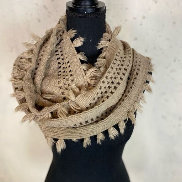 #155 BP Knit Scarf - Picture 2 of 6